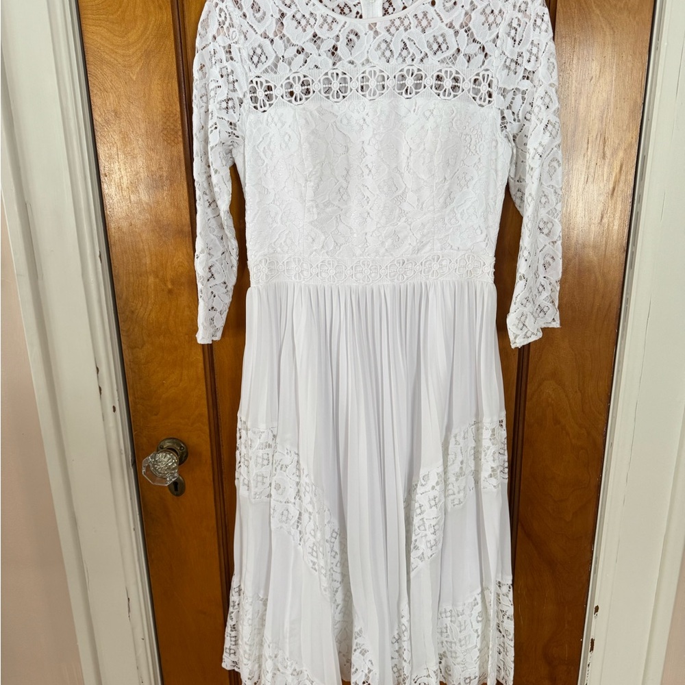 Lilly Pulitzer White Lace Long Sleeve Dress